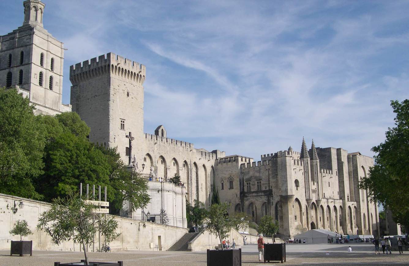 Spezial-Stadtführung Avignon mit Besuch des Papstpalastes