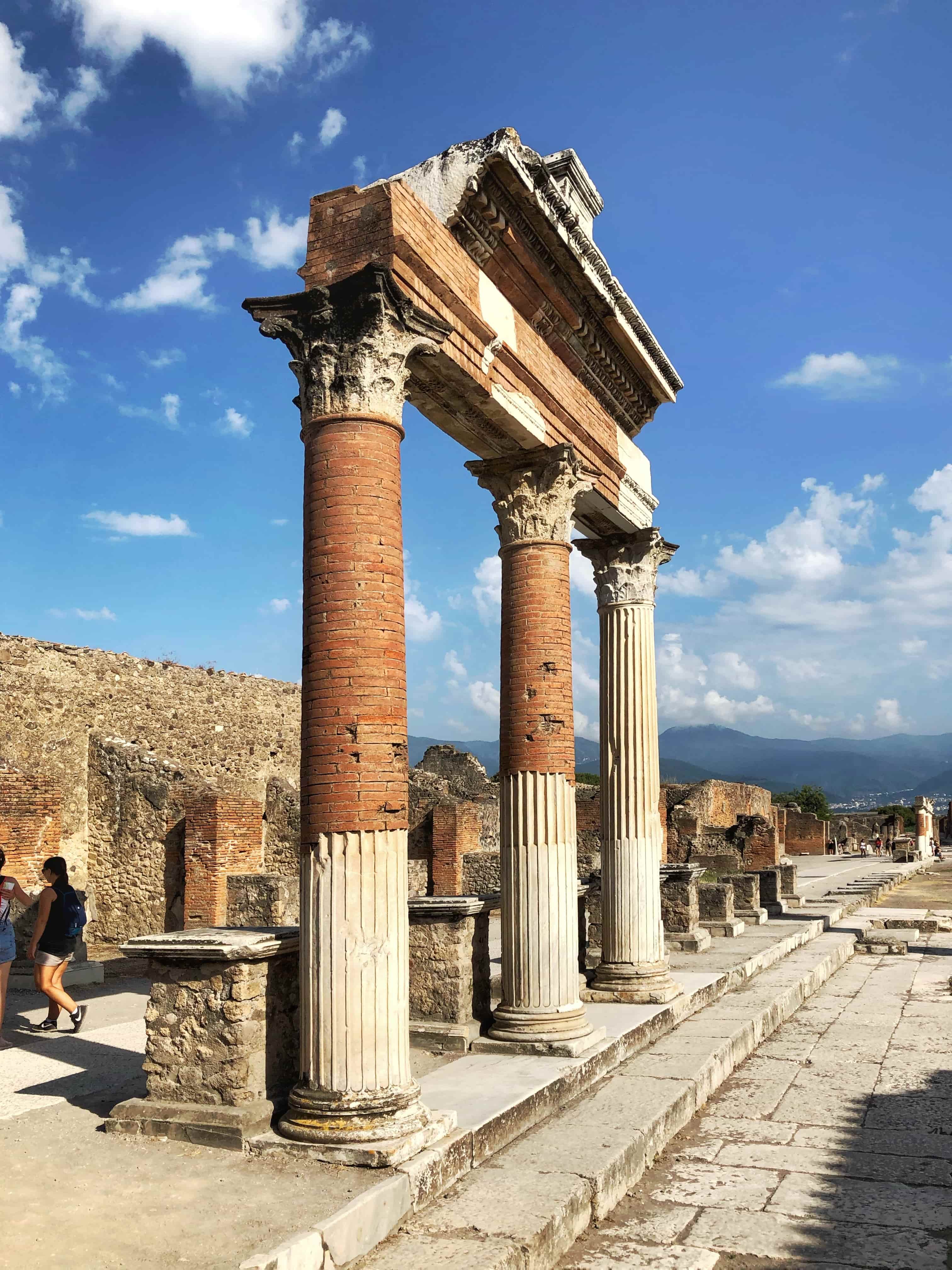Fachführung 'Die antiken Städte Pompeji+Herkulaneum' (5-6 Std.)